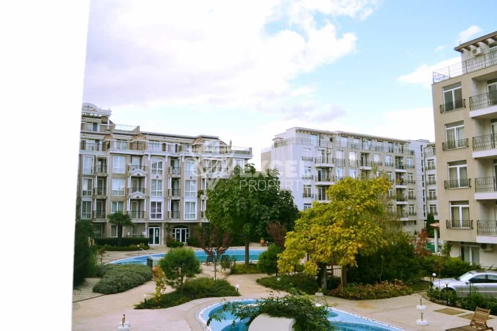 Condominium in Burgas, Burgas 12120403