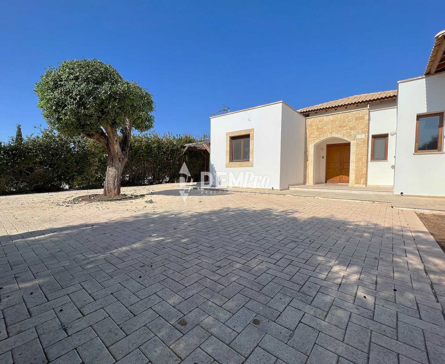House in Kouklia, Paphos 12120492