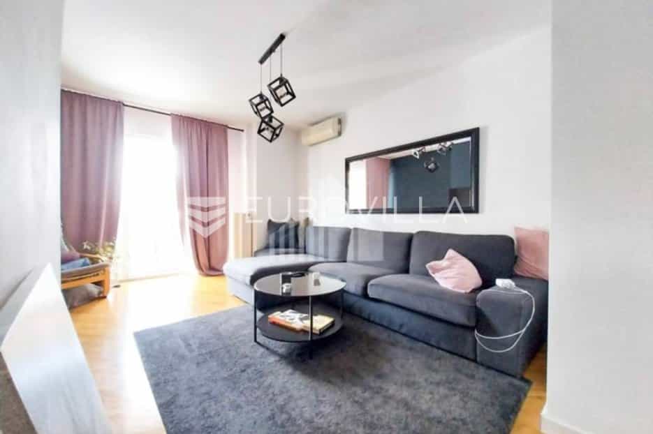 Condominium dans Zagreb,  12120517