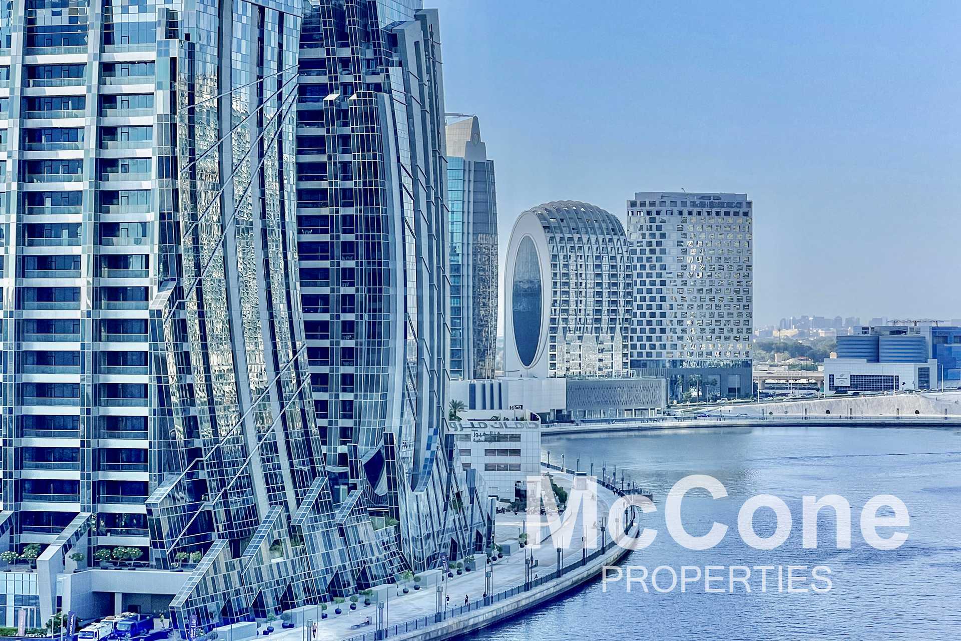 Condominium in Dubai, Dubai 12120590