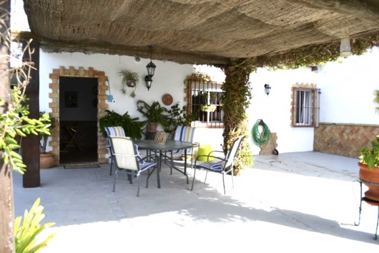 House in Gibraleón, Andalusia 12121000