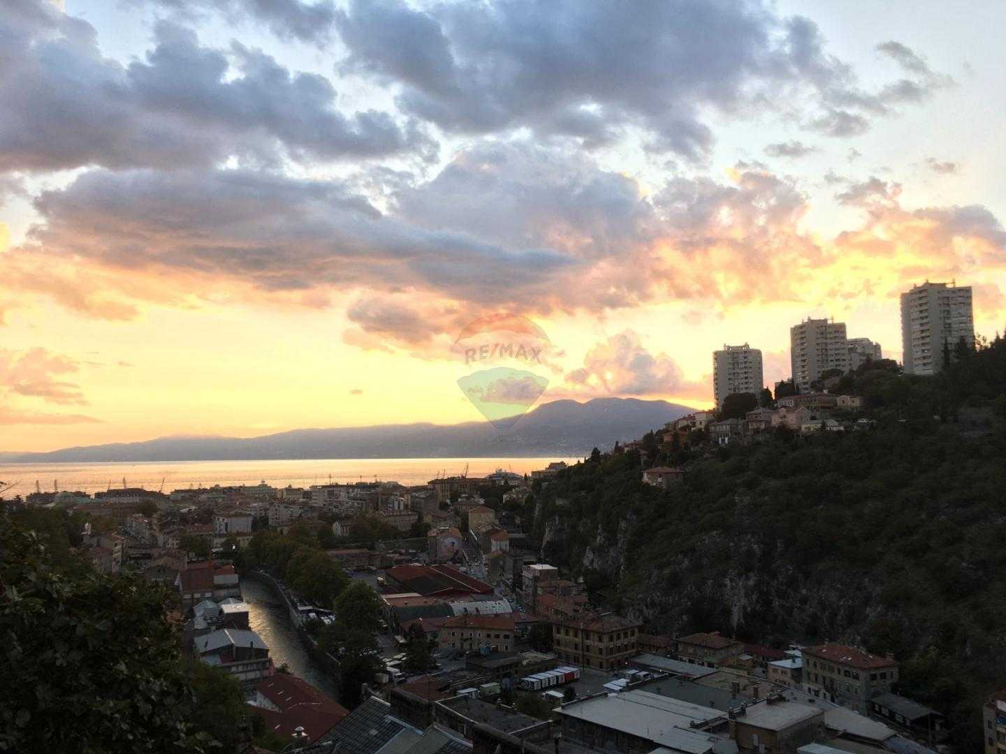 अन्य में Rijeka, Primorsko-goranska županija 12121028
