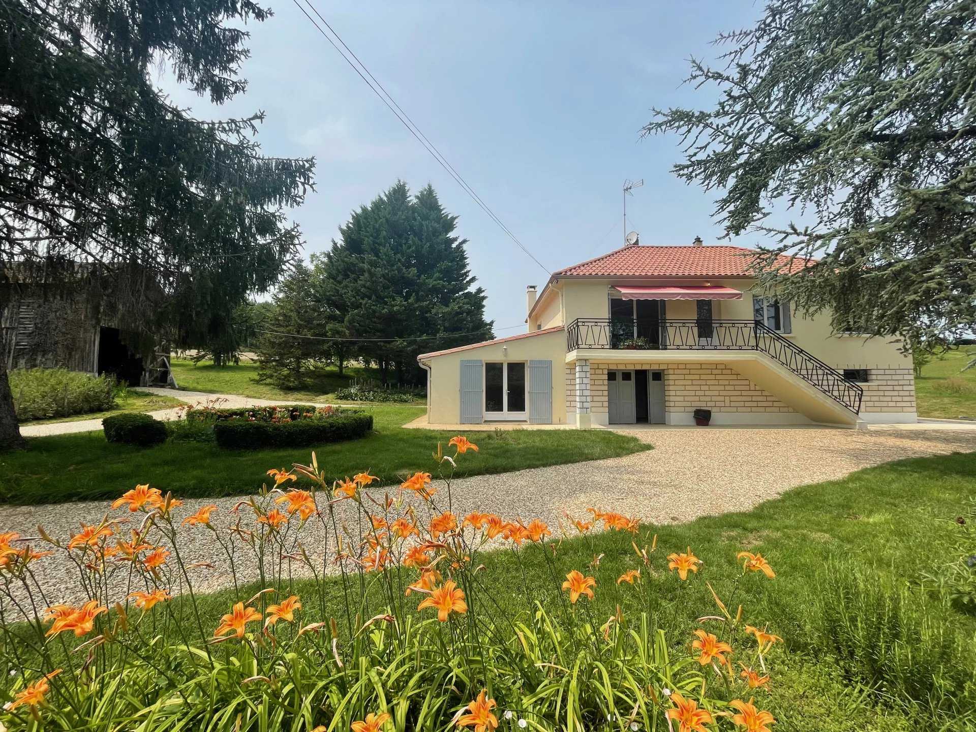 Residenziale nel Beleymas, Dordogne 12121613