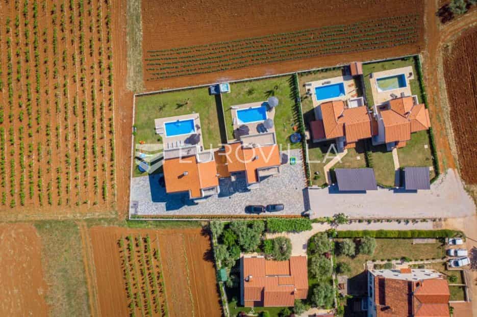 Haus im Nova Vas, Istarska županija 12121826