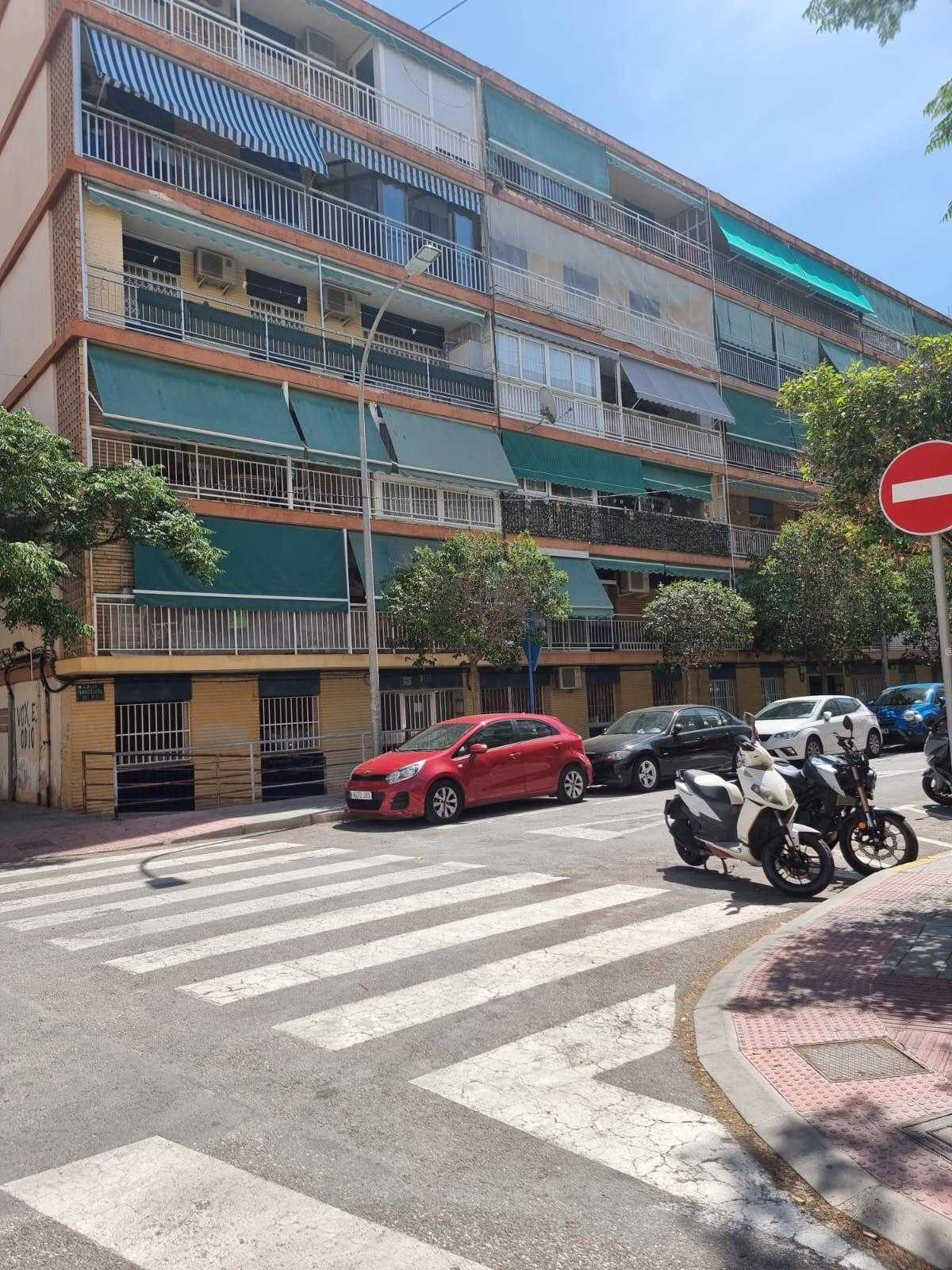 Condominium in Vista Hermosa de la Cruz, Valencia 12121939