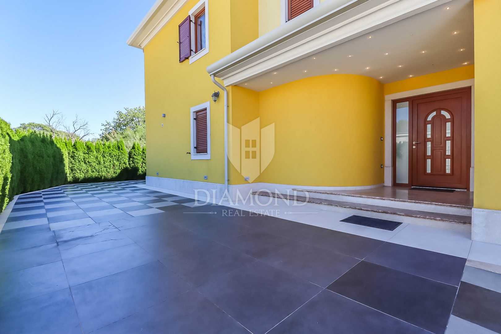 жилой дом в Banjole, Istria County 12122344