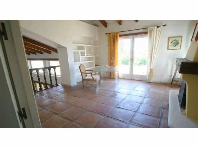 Rumah di San Pedro de Alcantara, Andalusia 12124172