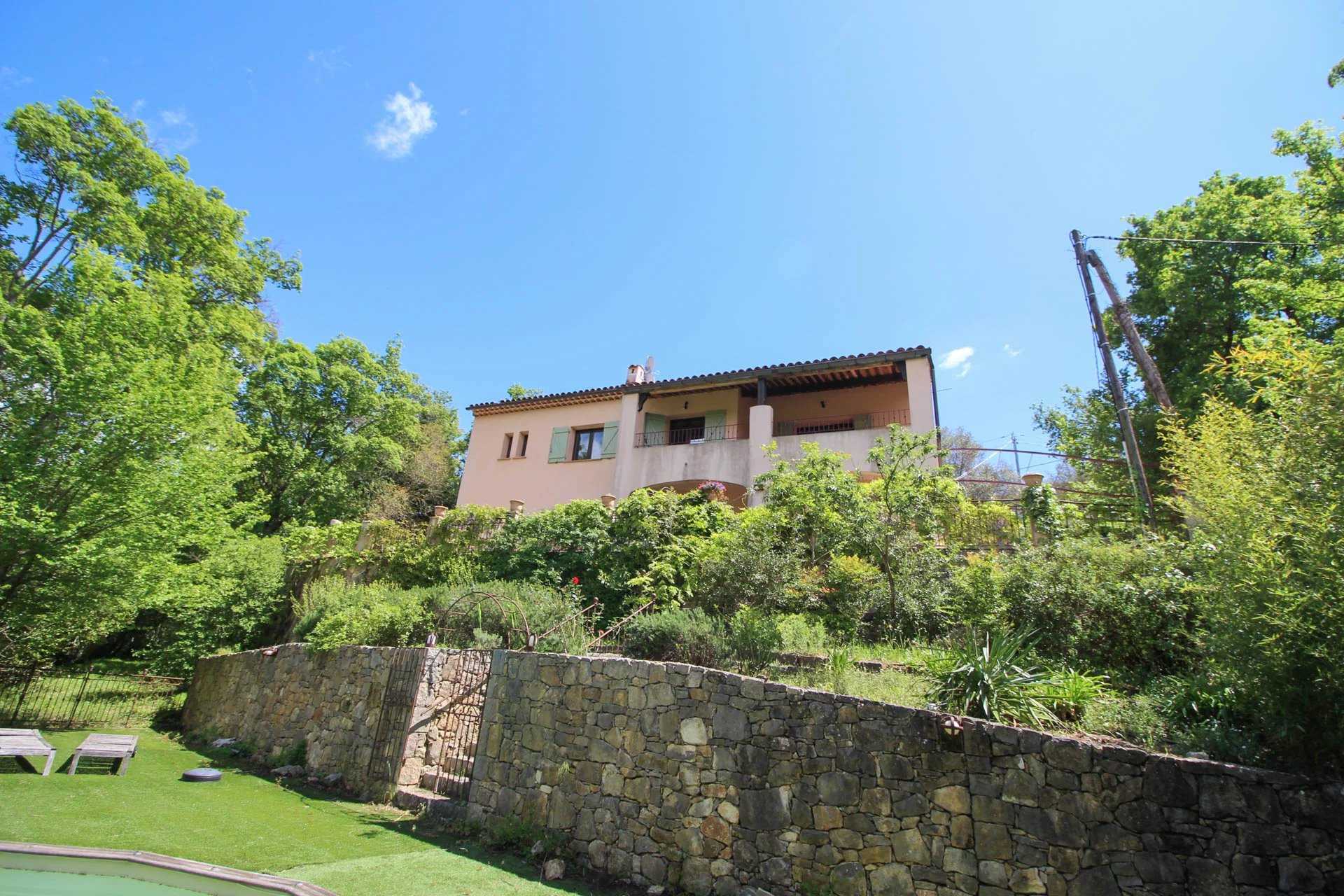 Rumah di Fayence, Provence-Alpes-Cote d'Azur 12124336
