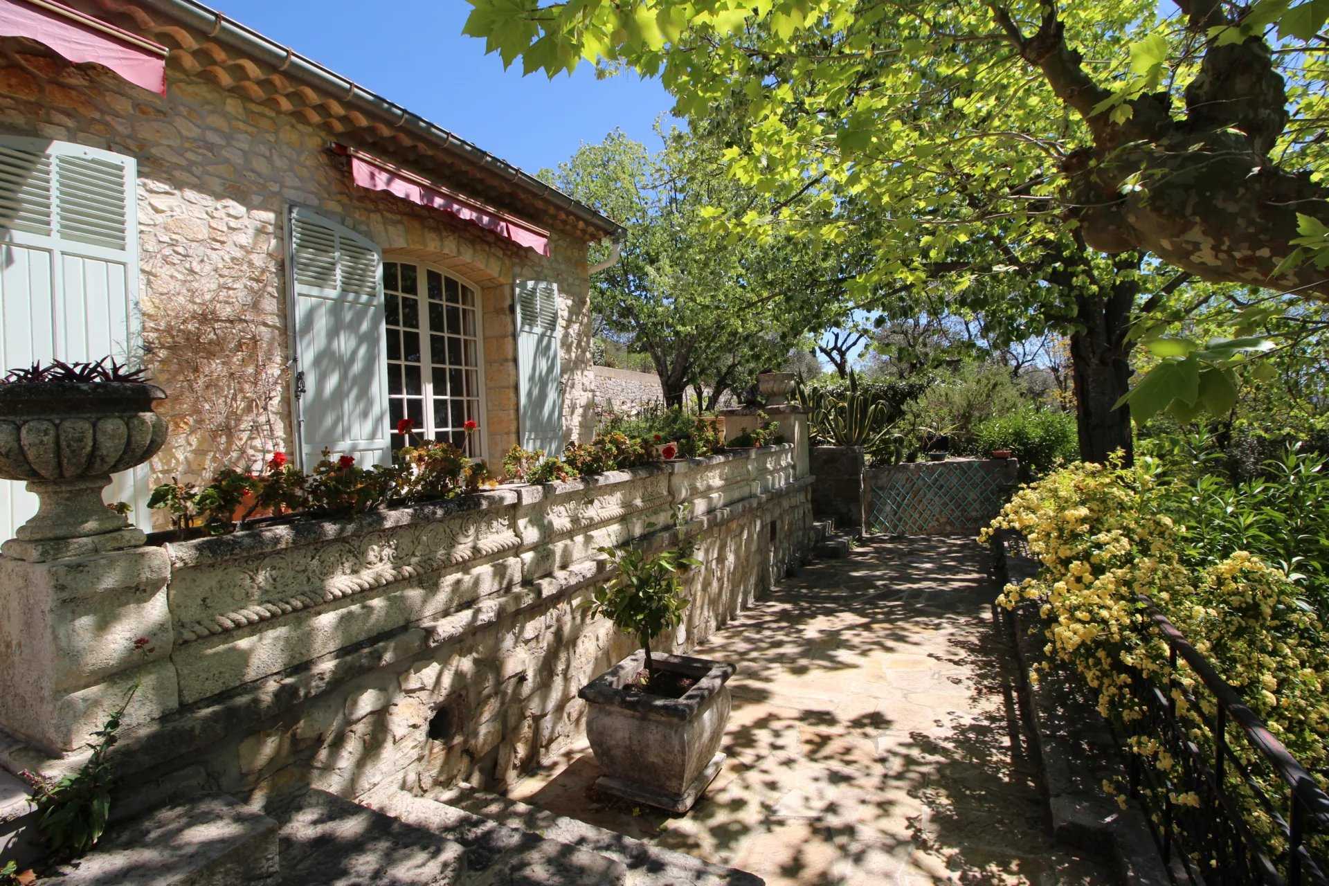Hus i Fayence, Provence-Alpes-Côte d'Azur 12124347