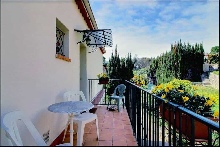 Condominium dans Vence, Provence-Alpes-Côte d'Azur 12124354