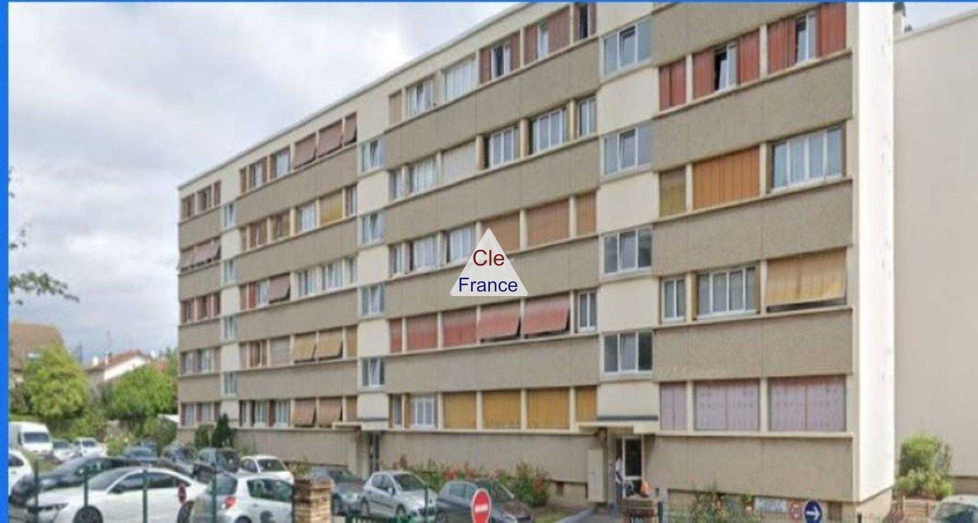 σπίτι σε Neuilly-sur-Marne, Île-de-France 12124873