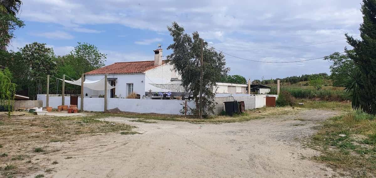 House in Alhaurin el Grande, Andalusia 12124916