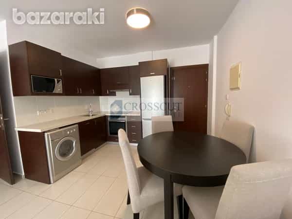 Condominium in Kato Polemidia, Lemesos 12126004