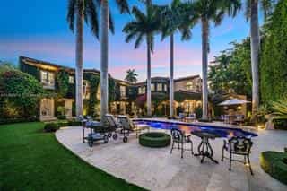 Condominium in The Pines, Florida 12127070
