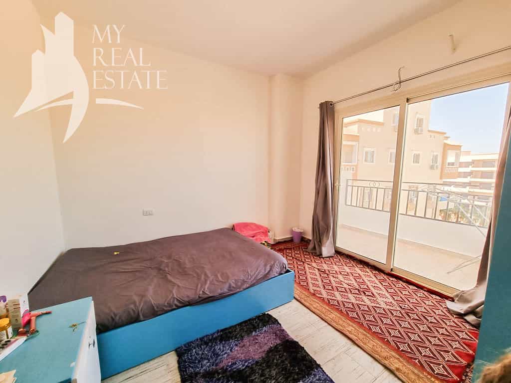 Condominium in Al Ghardaqah, Al Bahr al Ahmar 12128982