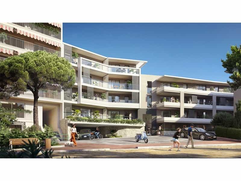Condominium in Cap-d'Ail, Provence-Alpes-Cote d'Azur 12129209