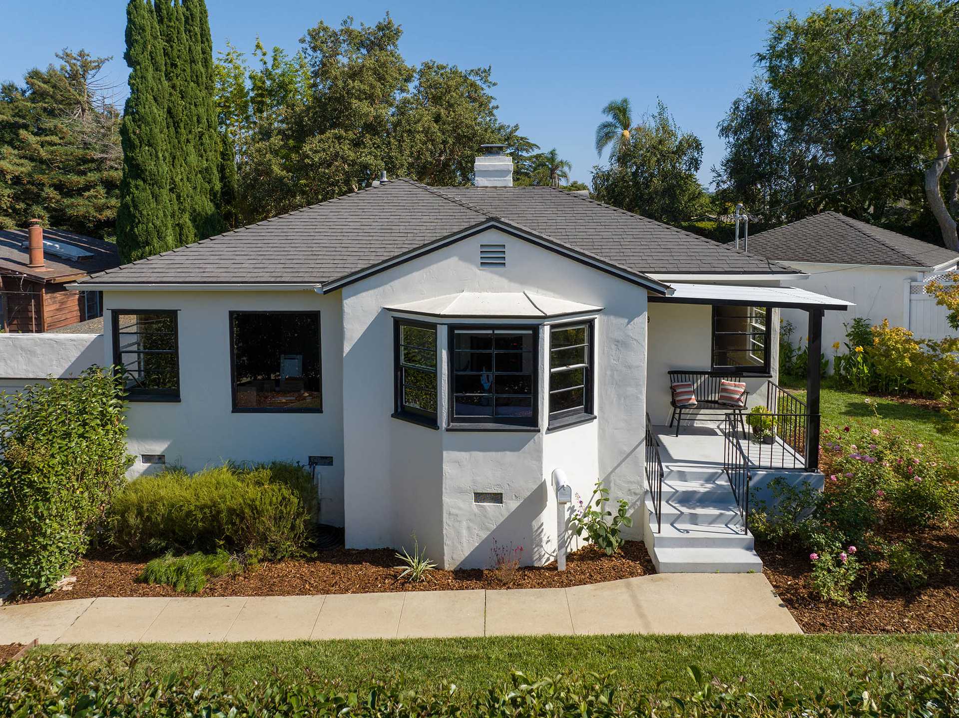 Dom w Santa Barbara, 329 Arden Road 12130515