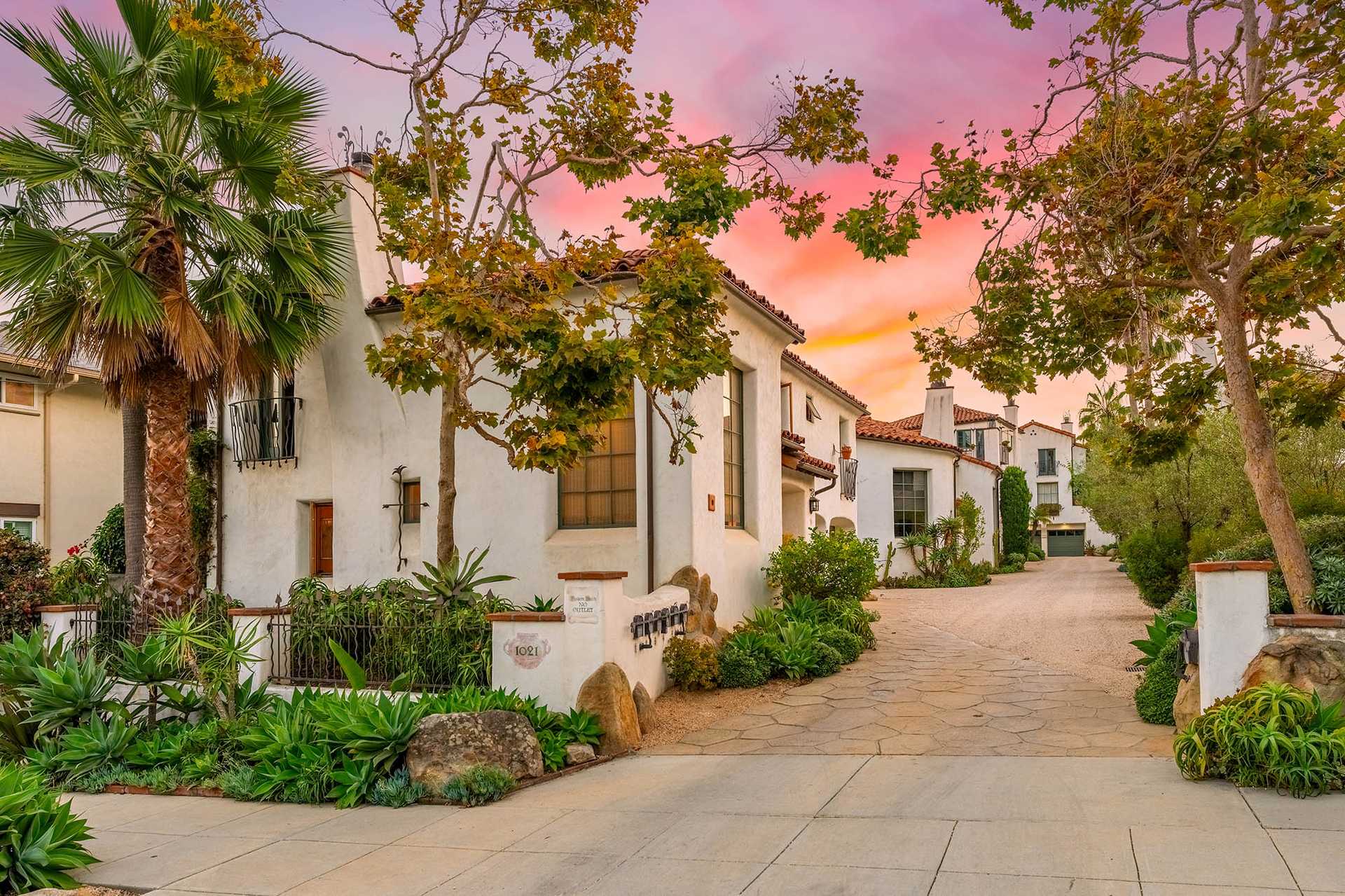 Multiple Houses in Santa Barbara, 1021 Laguna Street 12130516