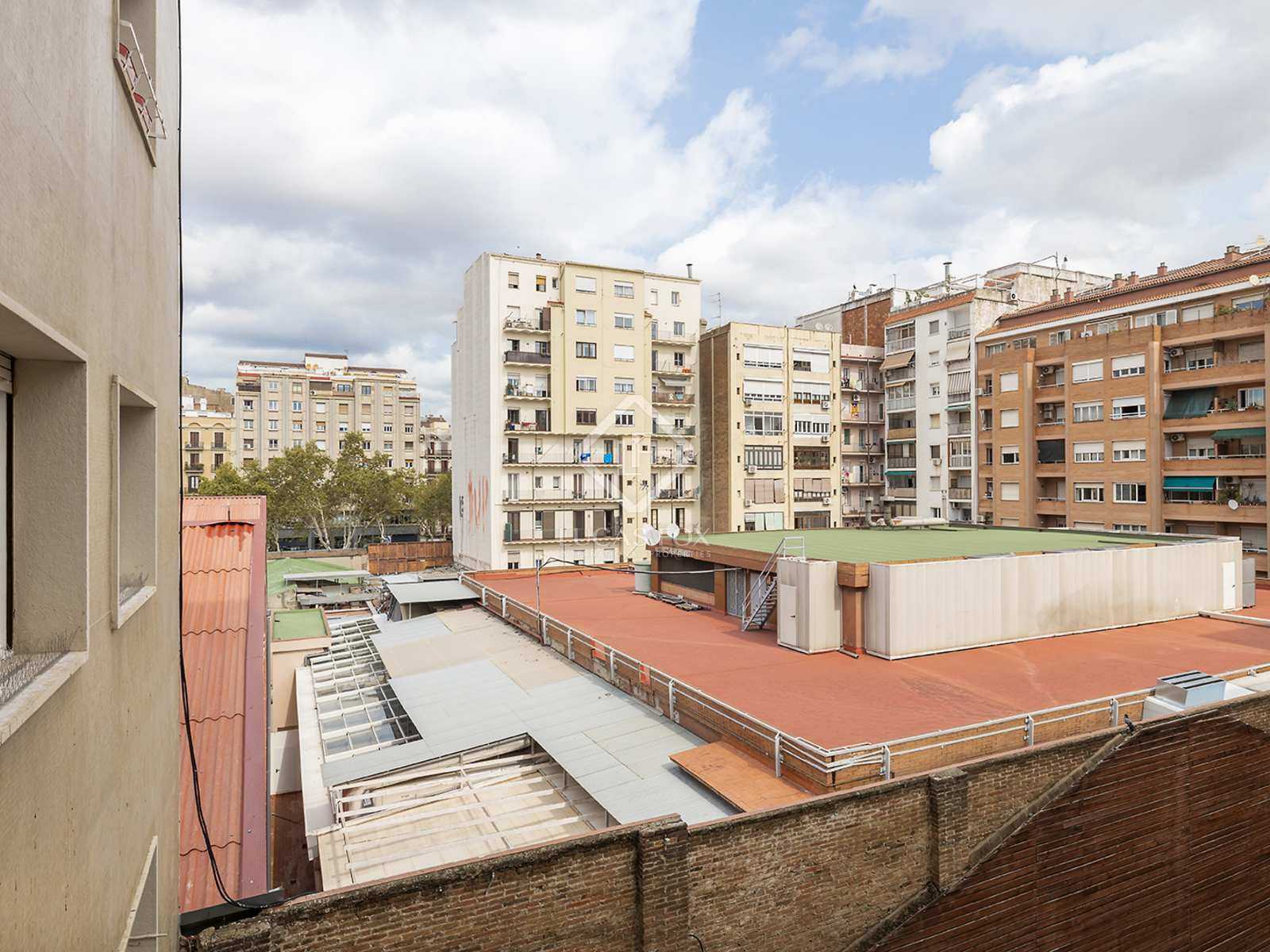 عمارات في برشلونة, كاتالونيا 12130641