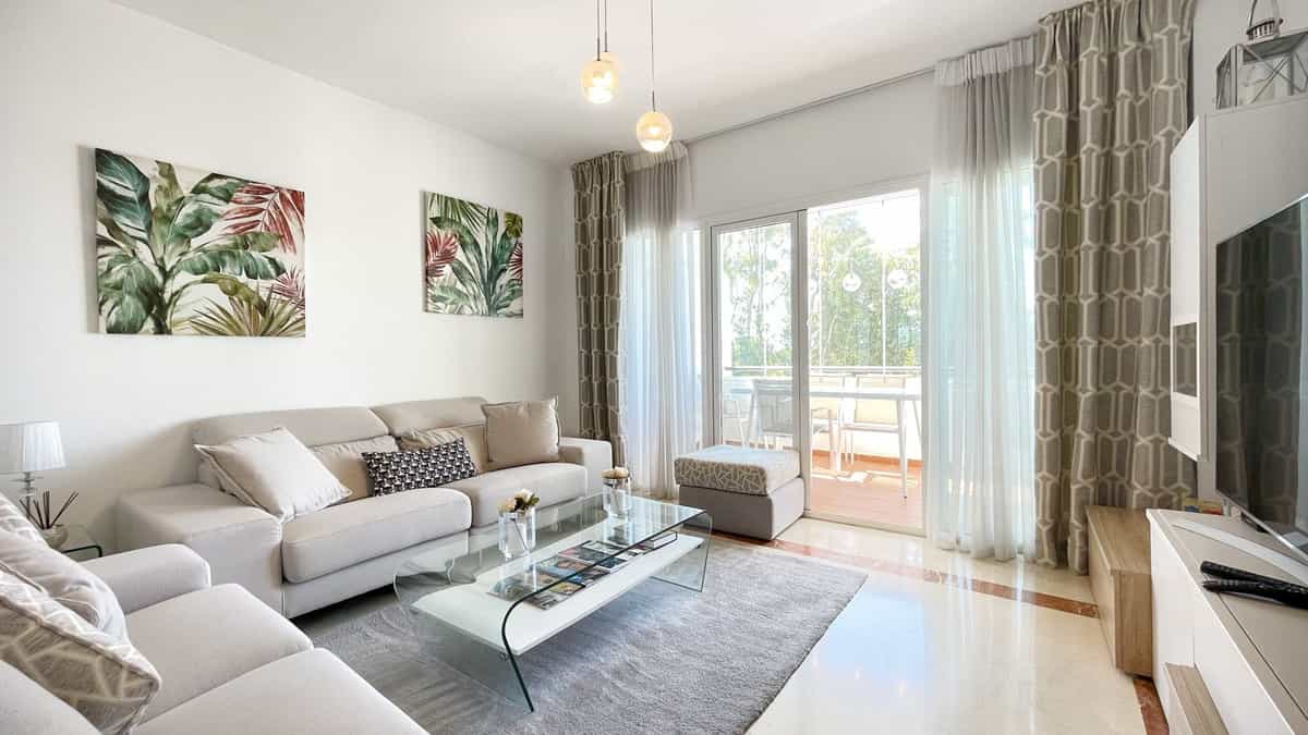 Condominium in Marbella, Andalusië 12131844