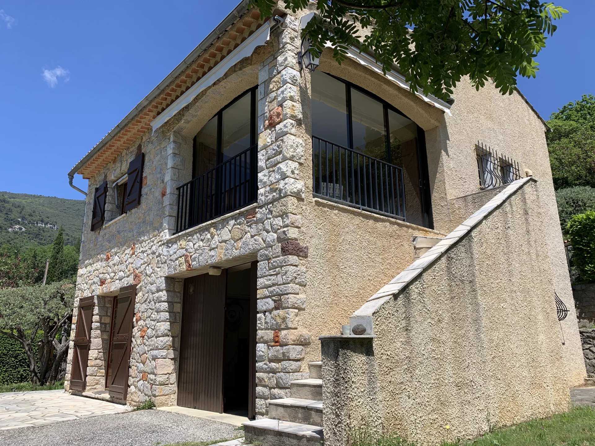 casa en Seillans, Provence-Alpes-Côte d'Azur 12131883