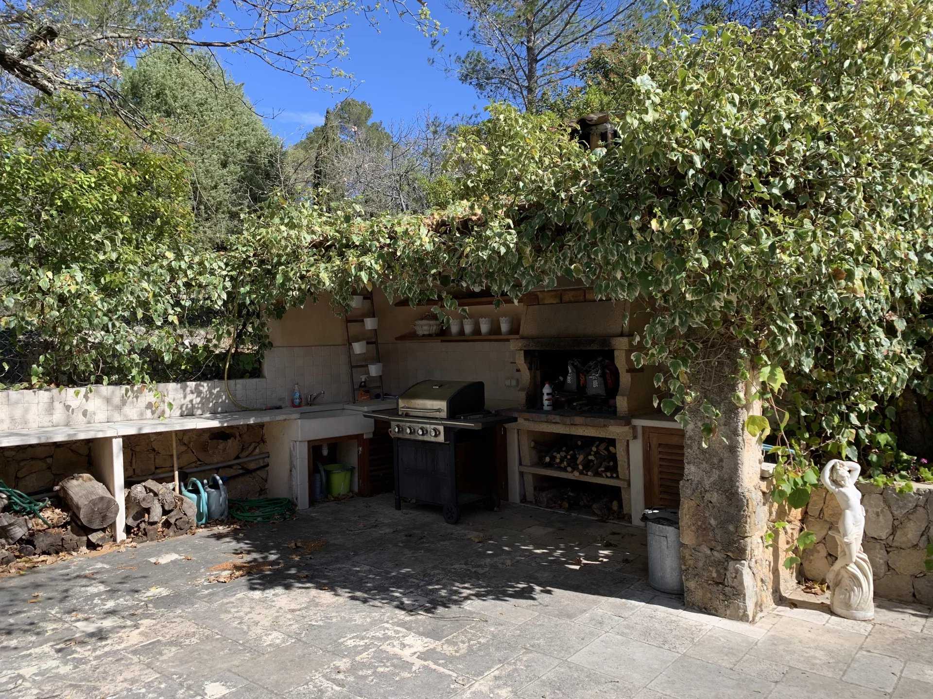 жилой дом в Seillans, Provence-Alpes-Côte d'Azur 12131893