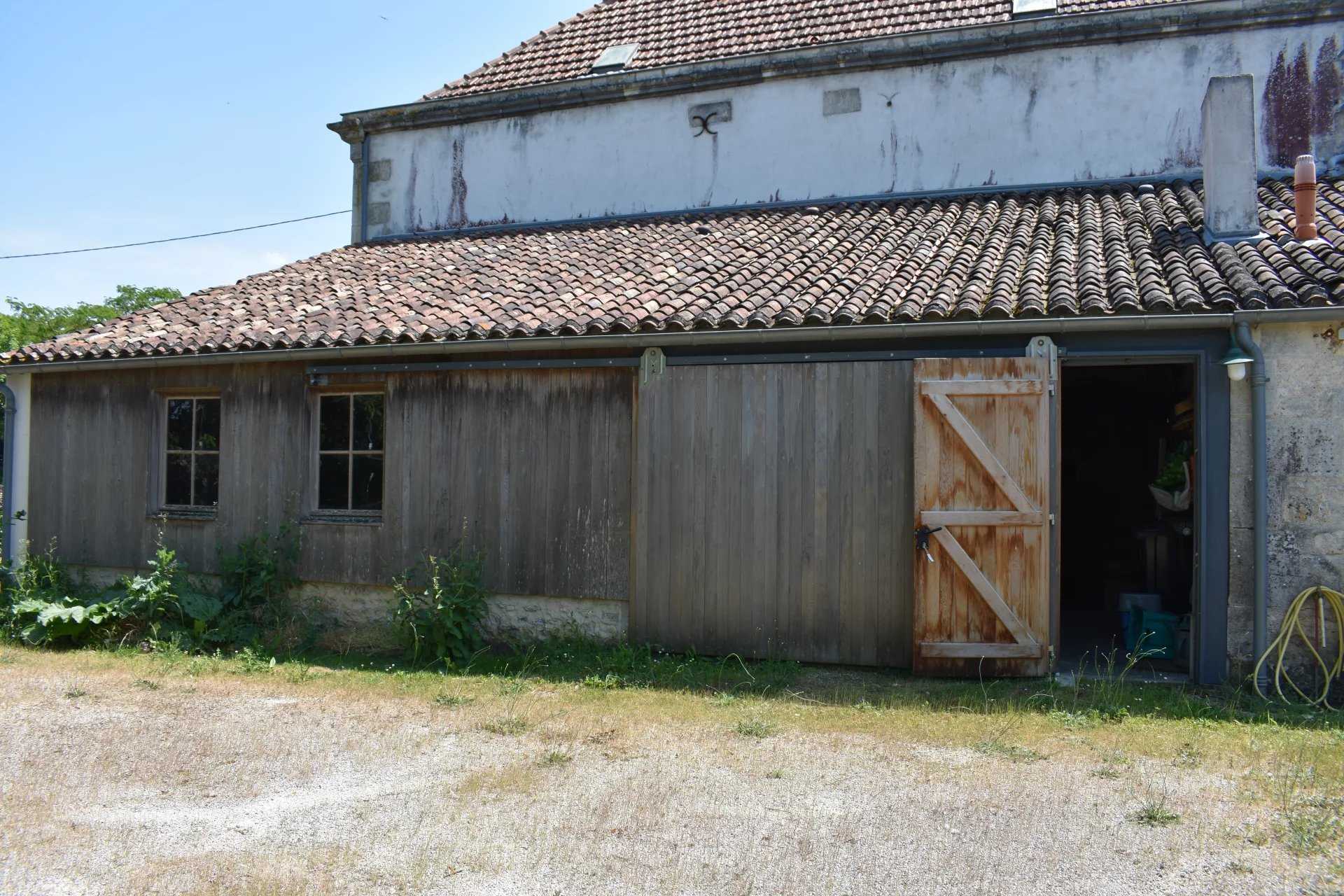 Haus im Saint-Porchaire, Nouvelle-Aquitaine 12131950