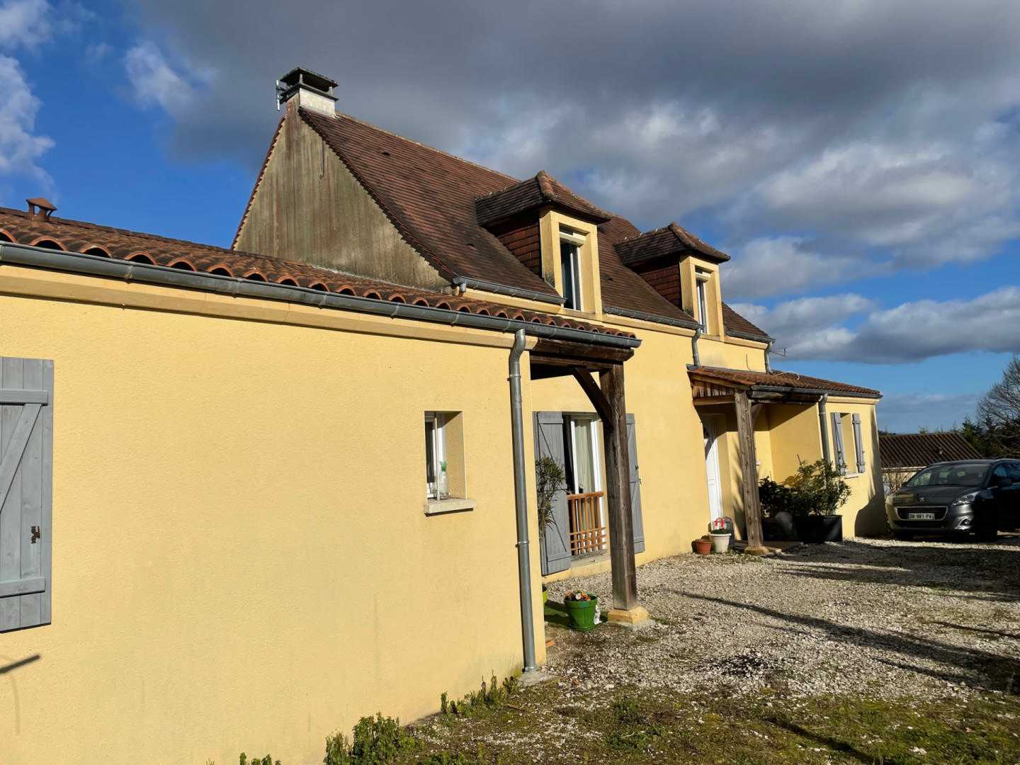 Rumah di Auba, Nouvelle-Aquitaine 12131978