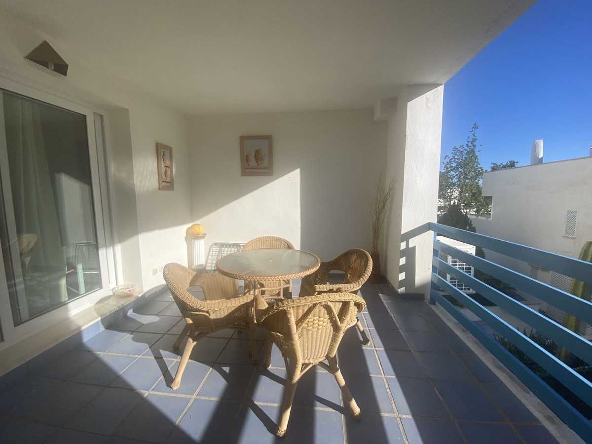 Condominium in Marbella, Andalusia 12132213
