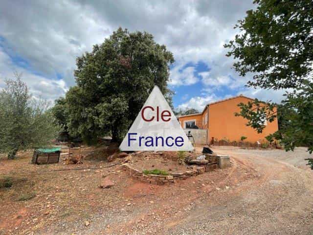 房子 在 Le Bosc, Occitanie 12132584