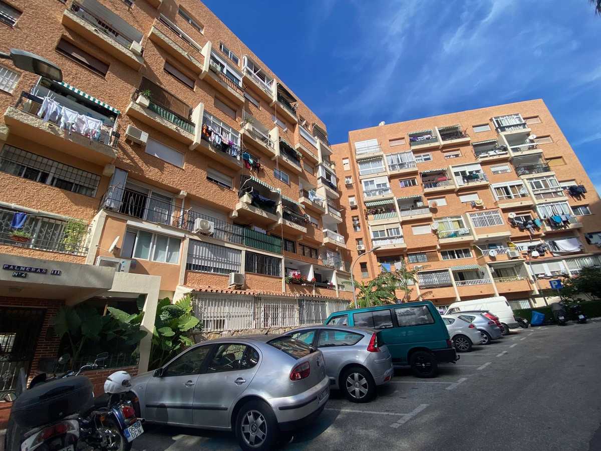 Condominium in Marbella, Andalusië 12132666