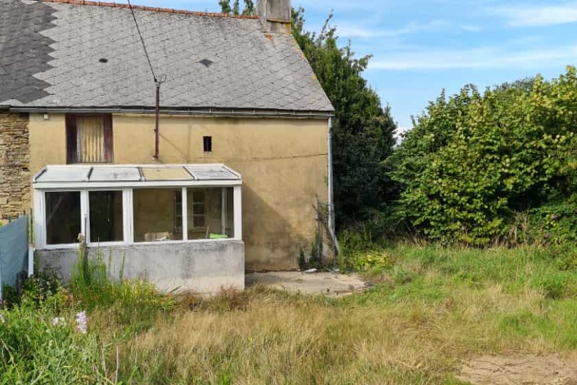 House in Lanouee, Bretagne 12132808