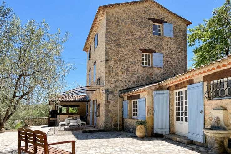 rumah dalam Seillans, Provence-Alpes-Côte d'Azur 12132938