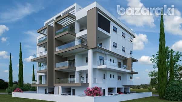 Condominium dans Mesa Geitonia, Limassol 12133282