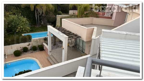 Huis in Agios Tychon, Limassol 12133693