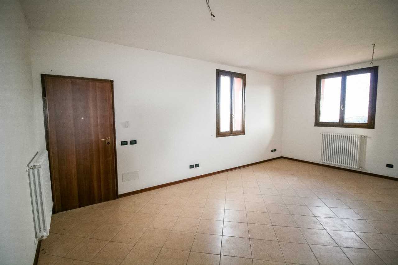 Condominium in Riccione, Viale Dante 12134399