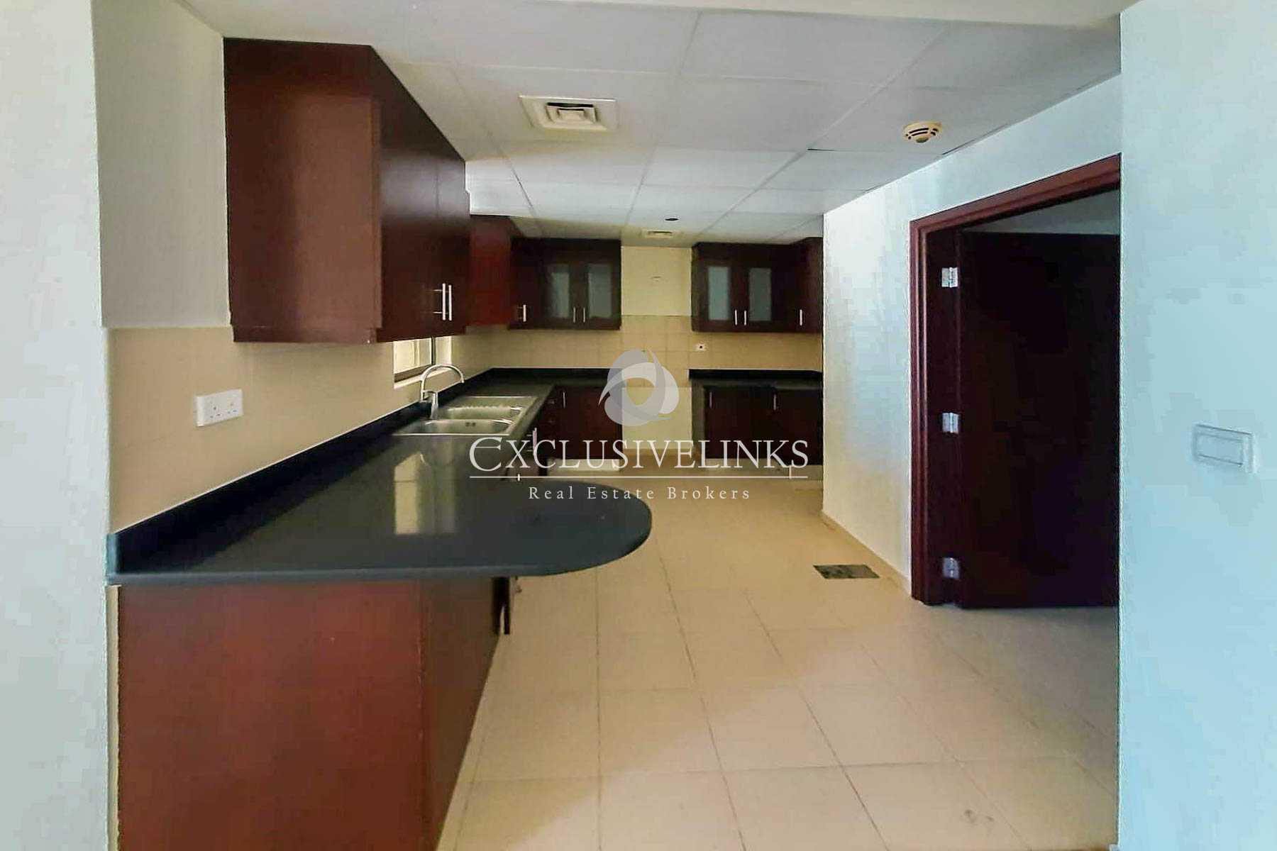 Condominium in Dubai, Dubayy 12134515