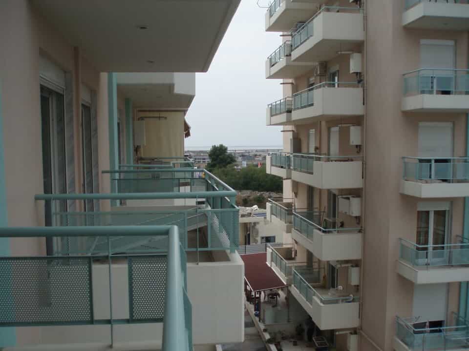 Condominium in Ampelokipoi, Kentriki Makedonia 12134604
