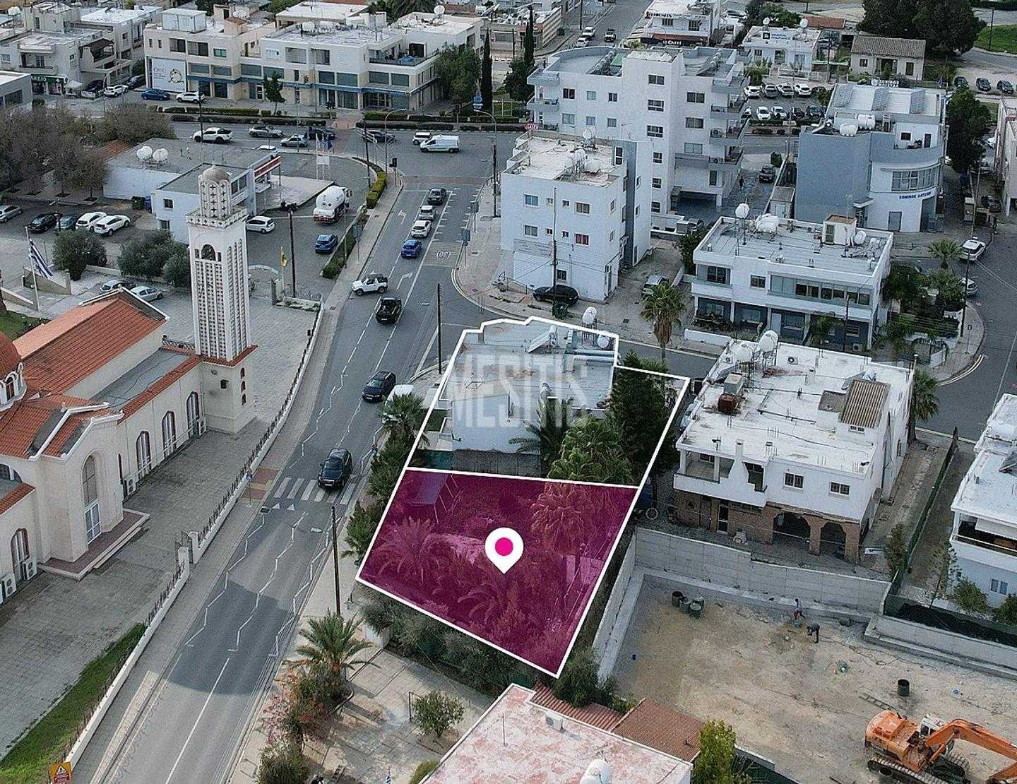 Земельные участки в Latsia, Nicosia 12134880