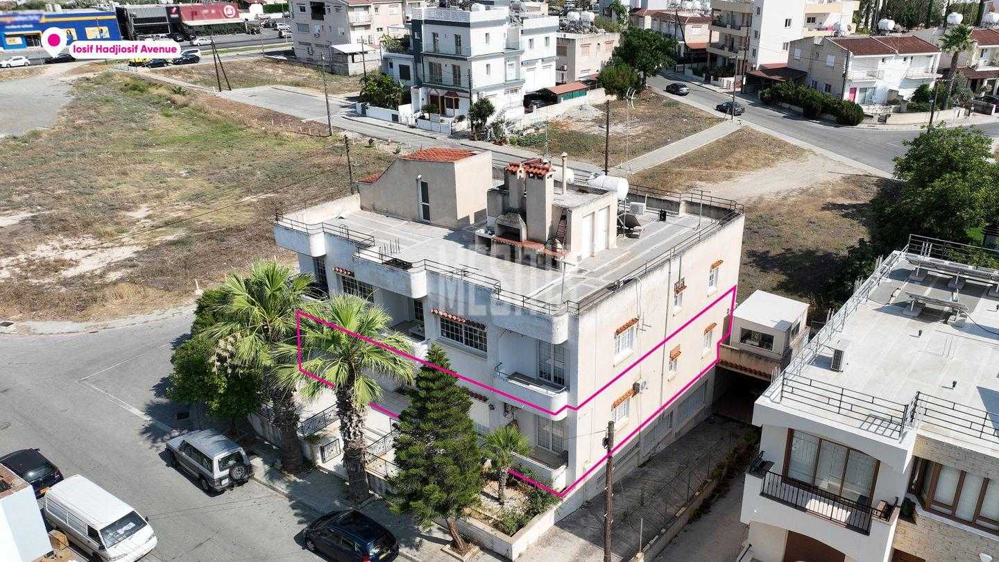 Condominium in Nicosia, Lefkosia 12134992