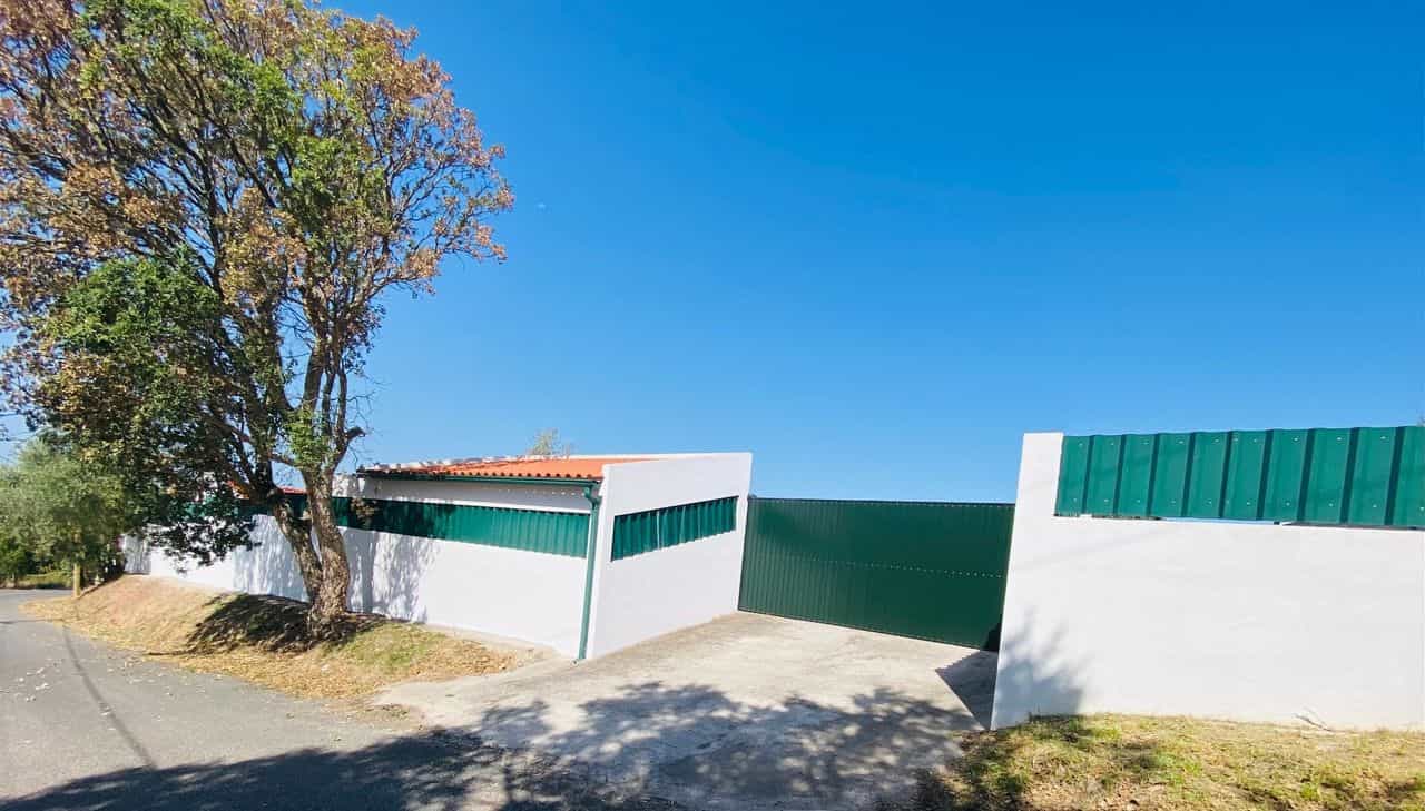 房子 在 Caldas da Rainha, Leiria 12135091