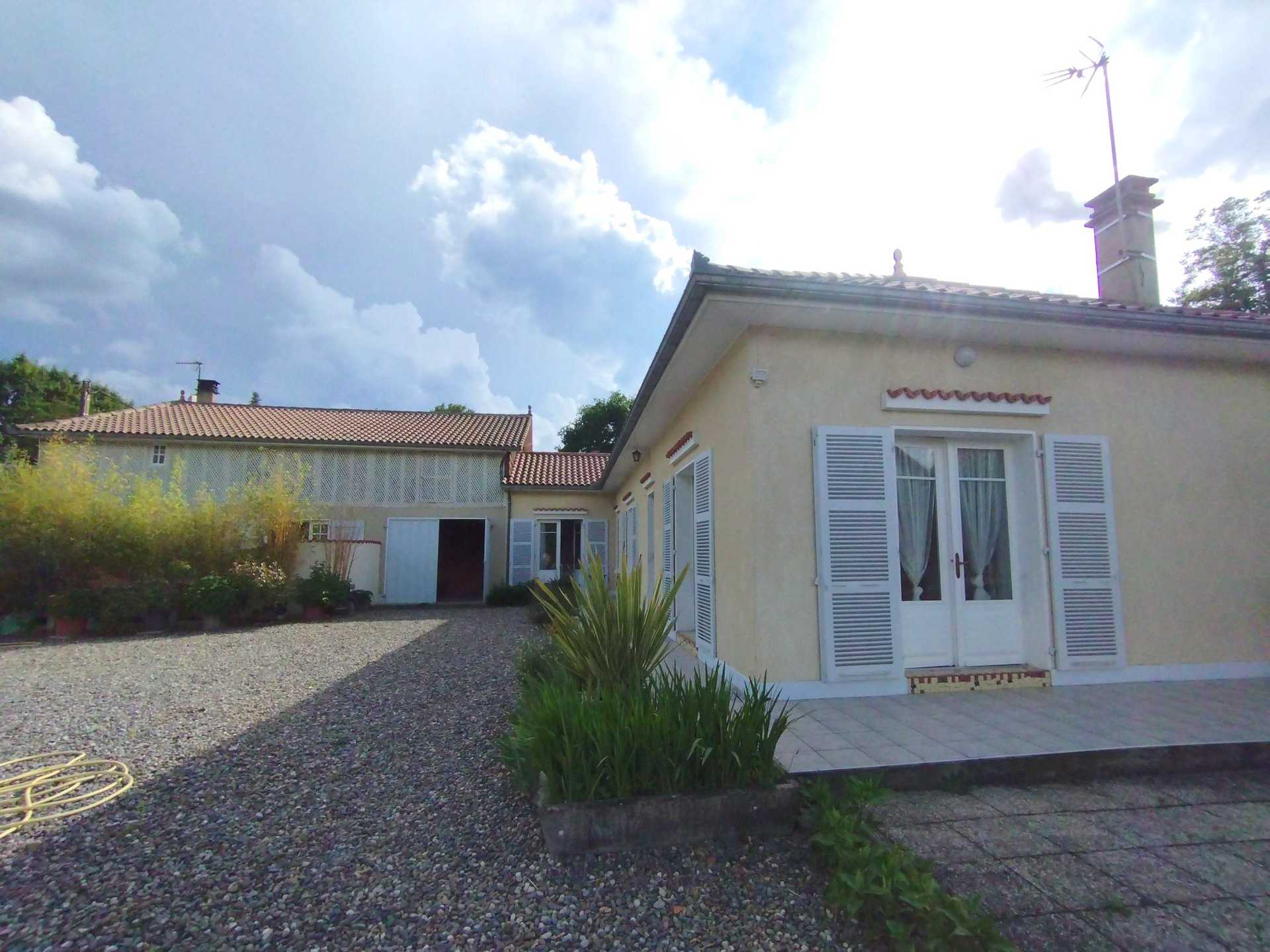rumah dalam Marciac, Occitanie 12135698