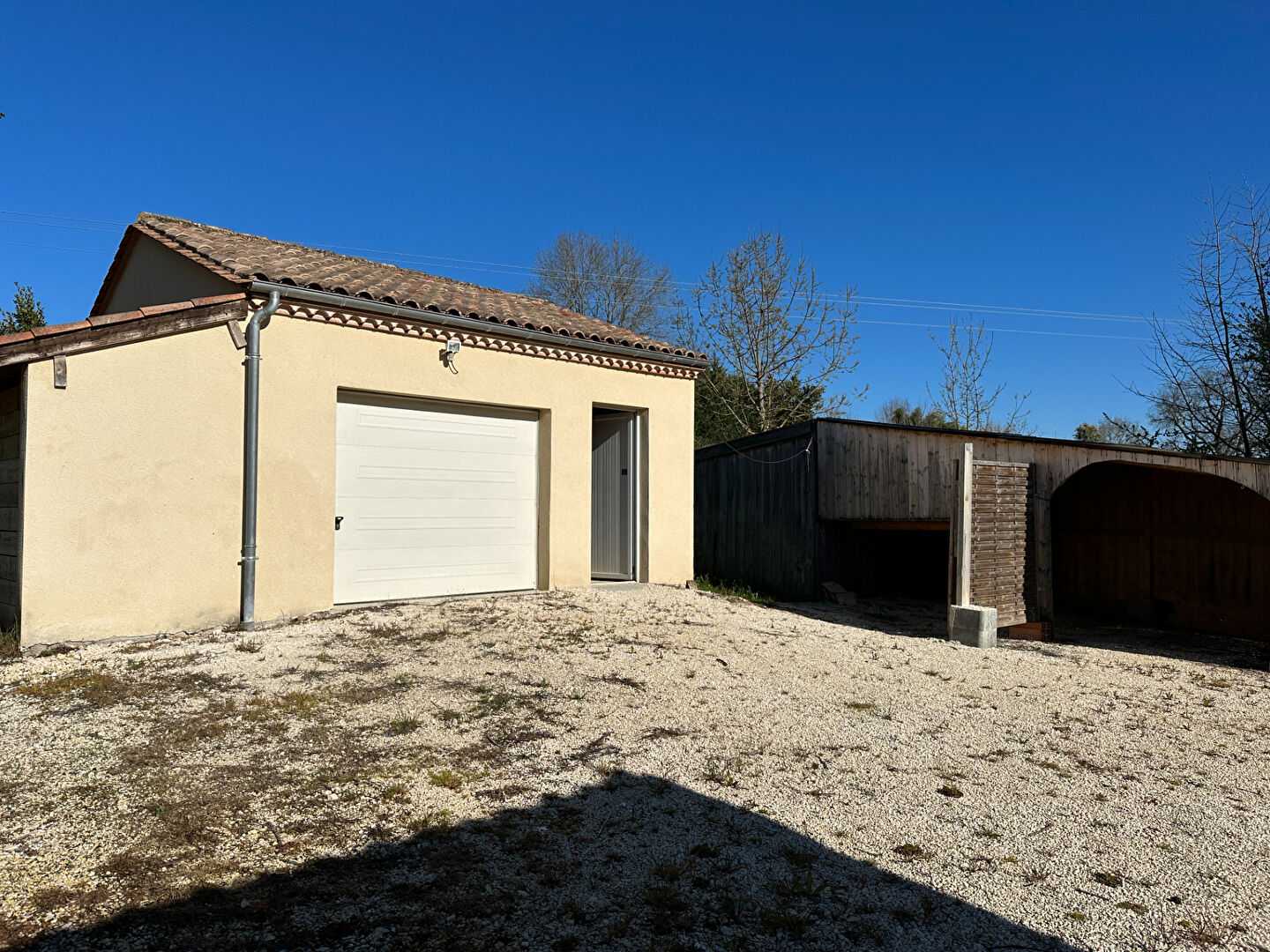 Rumah di Villeréal, Nouvelle-Aquitaine 12135718