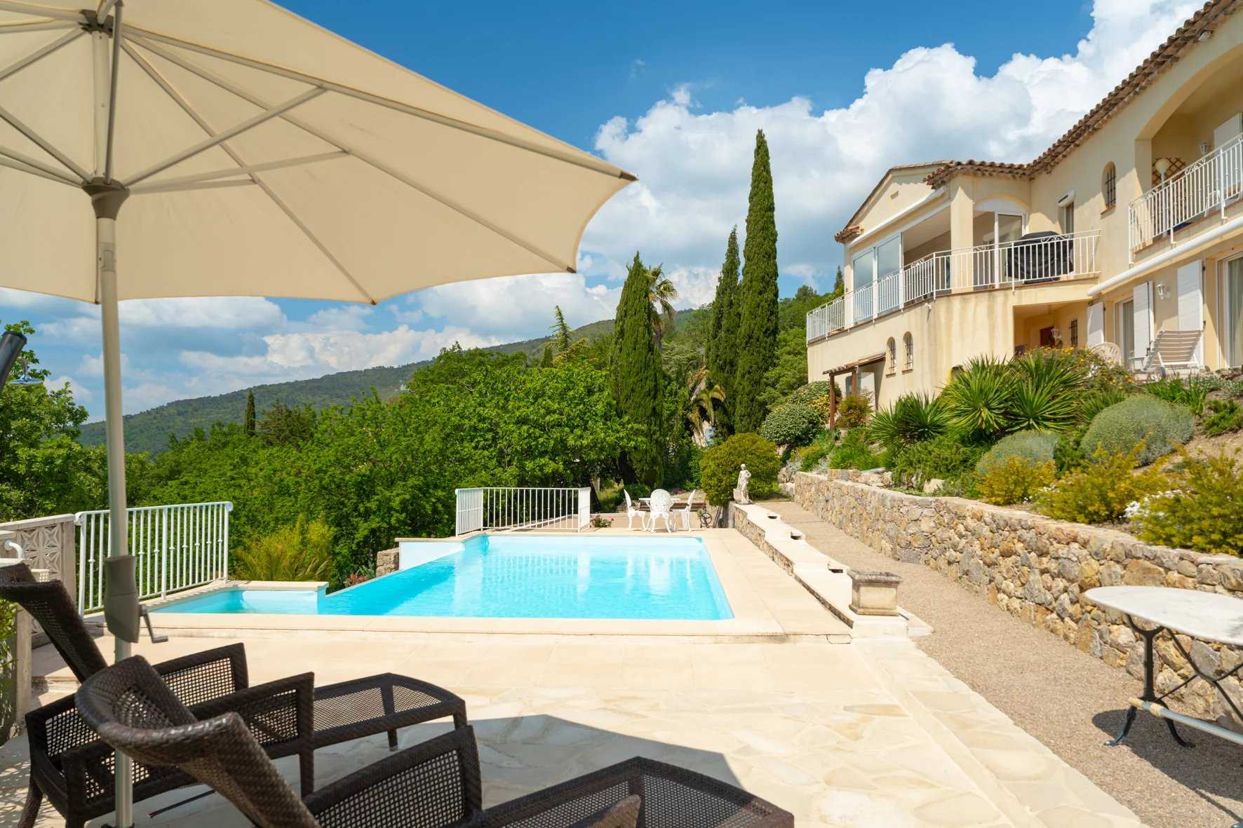 Casa nel Seillans, Provence-Alpes-Côte d'Azur 12135746