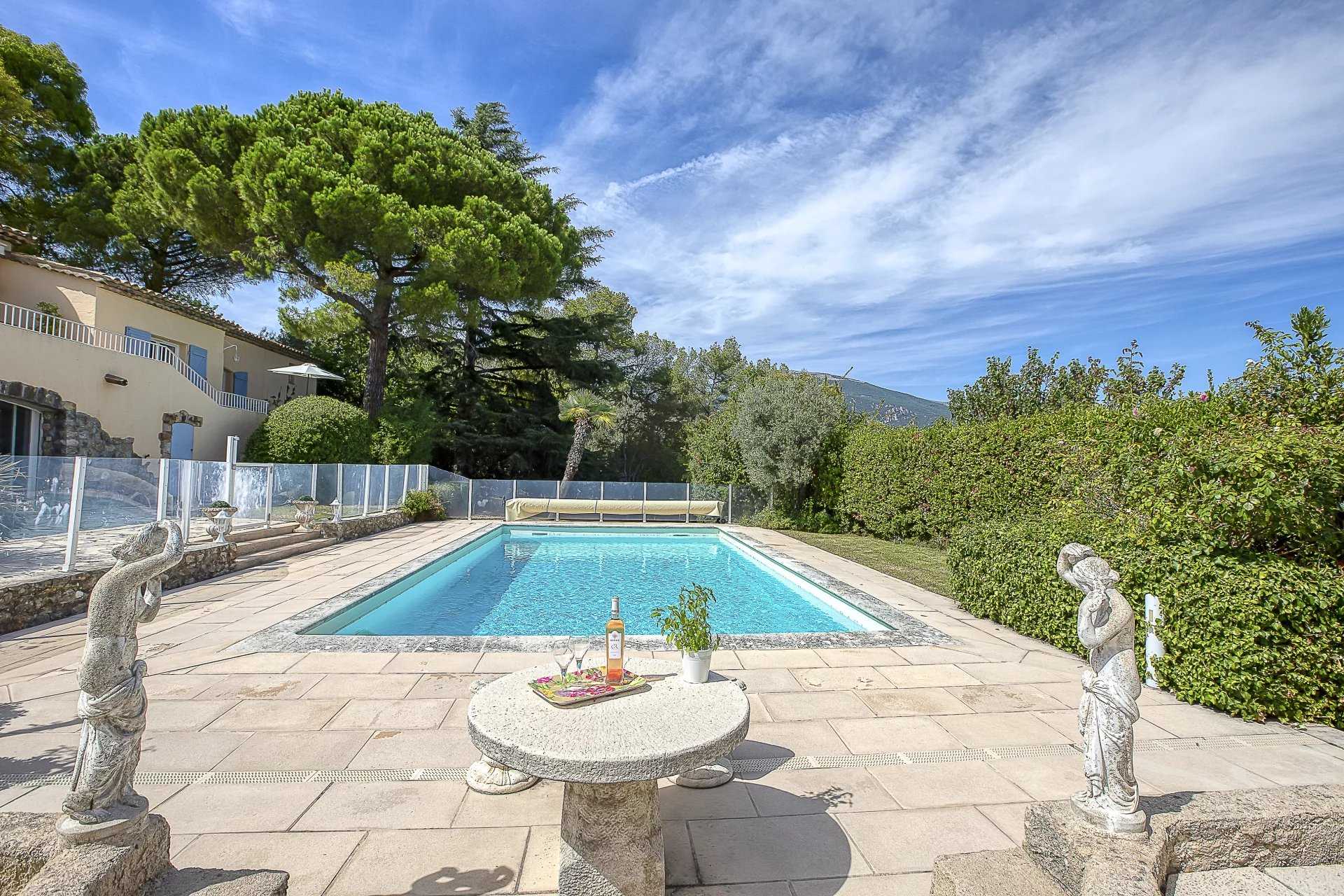 House in Le Bosquet, Provence-Alpes-Cote d'Azur 12135751