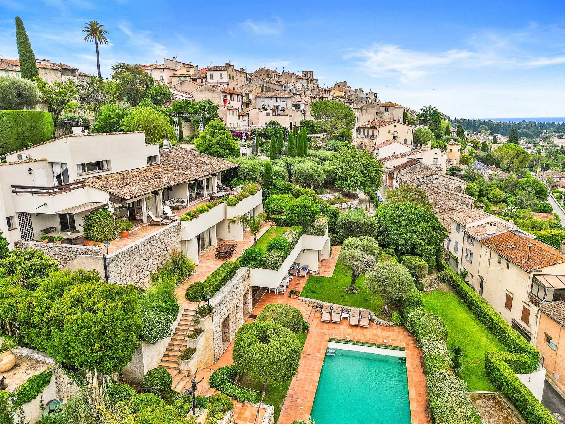 Hus i Biot, Provence-Alpes-Cote d'Azur 12135761