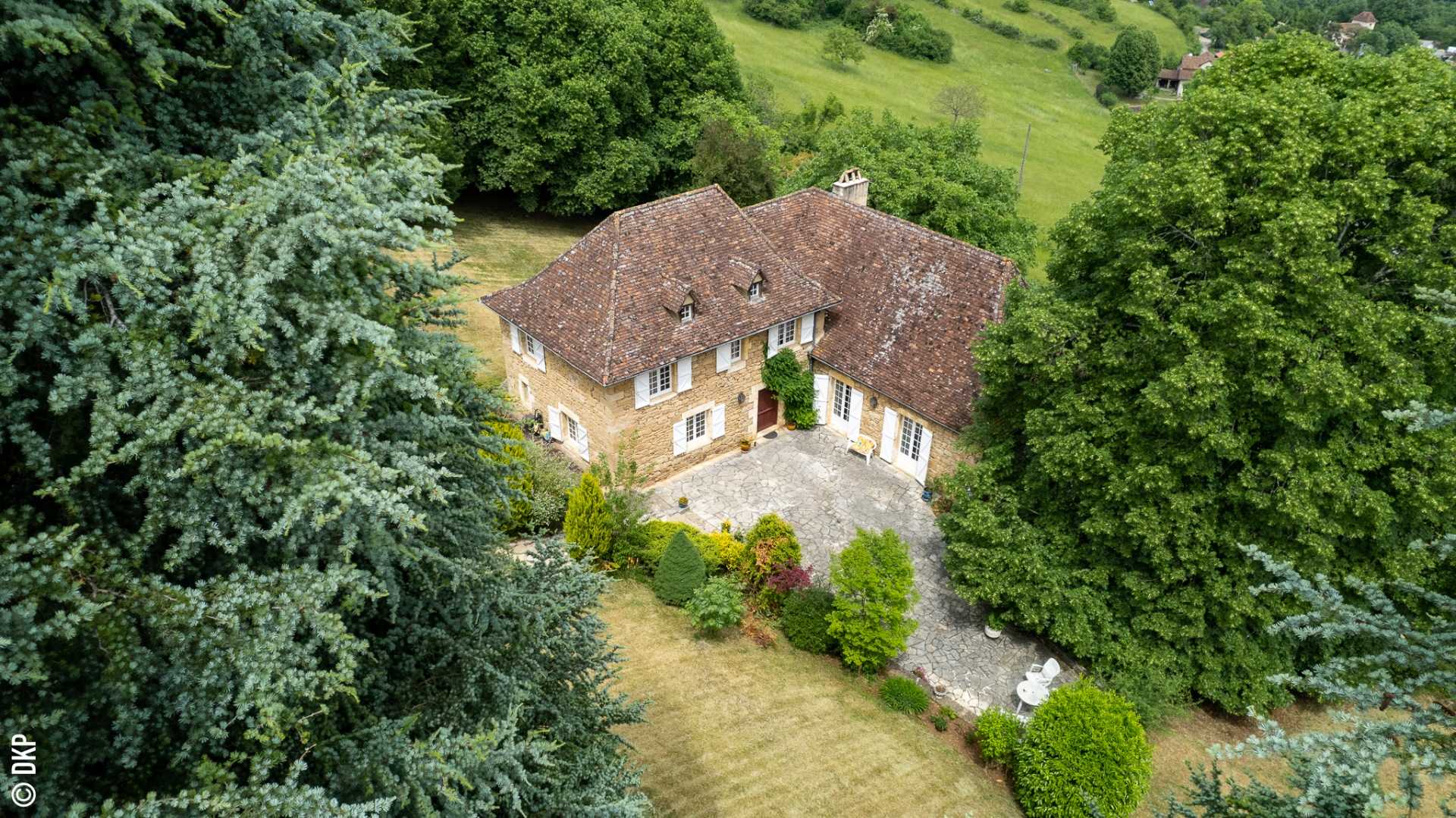 بيت في Figeac, Occitanie 12135785
