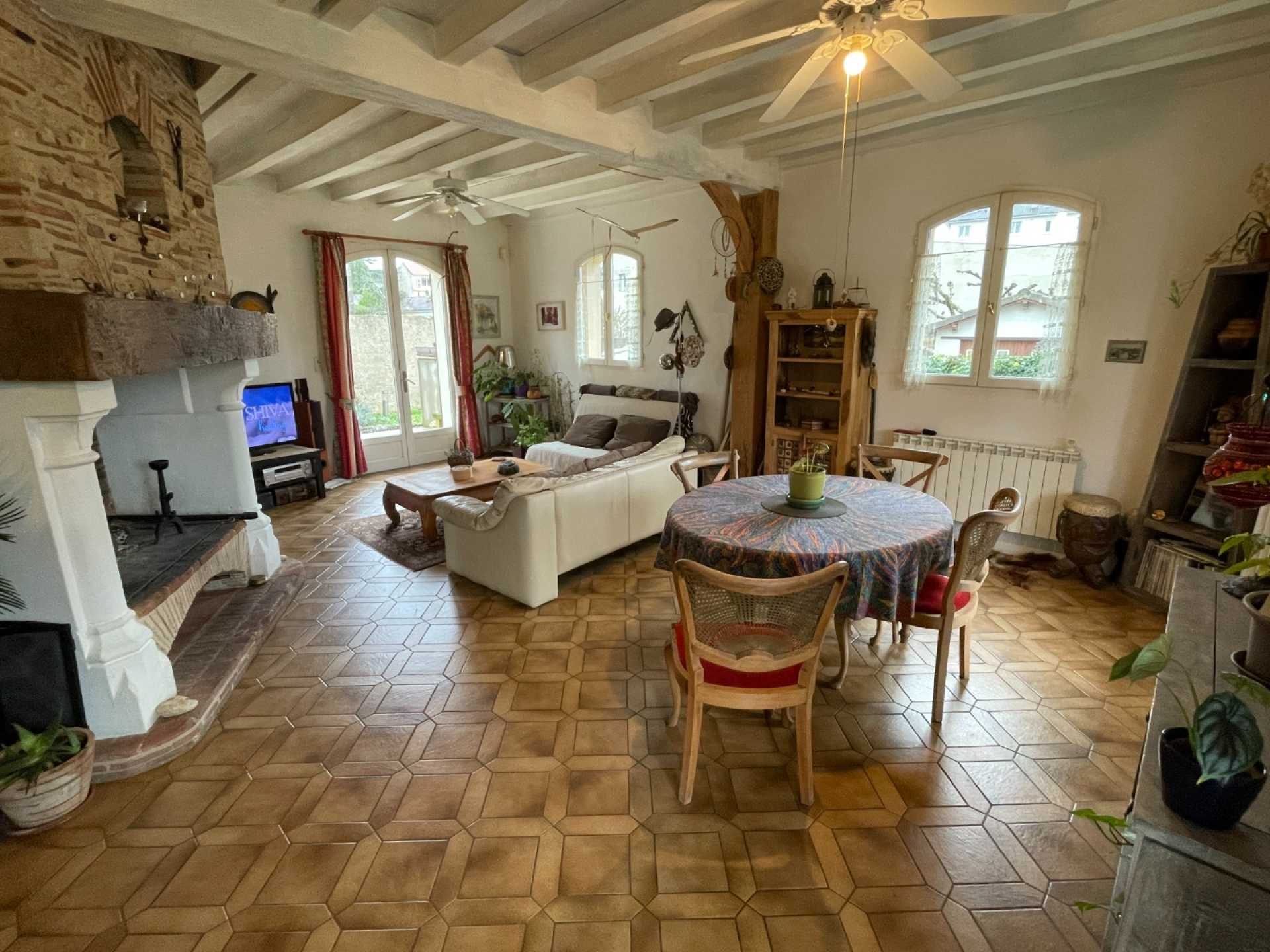 House in Perigueux, Nouvelle-Aquitaine 12135799