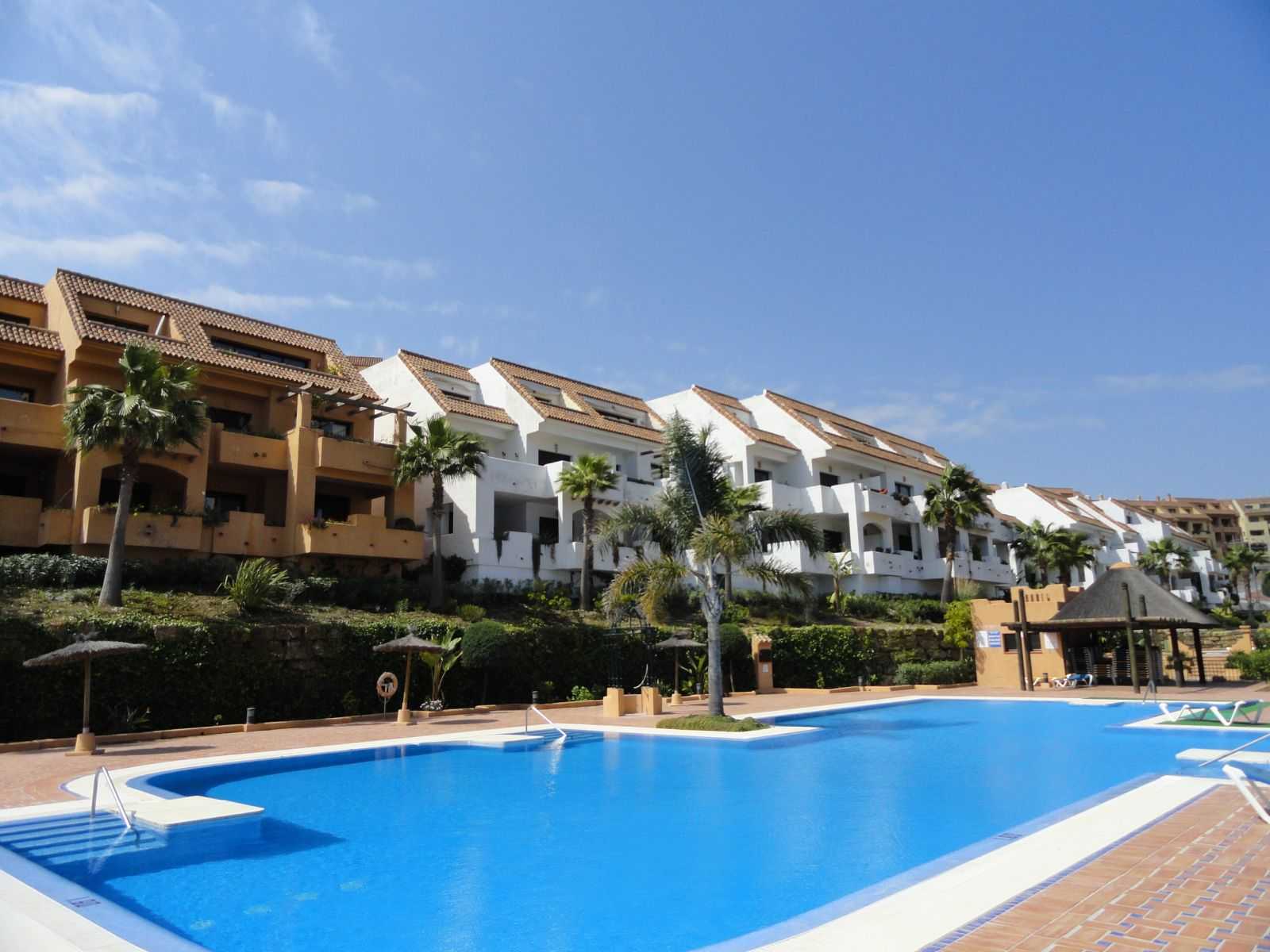 Condominium in Manilva, Andalusia 12136013