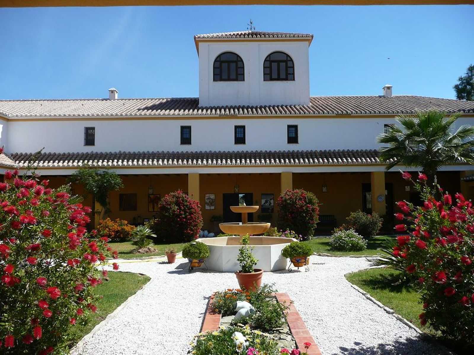 Будинок в Almogia, Andalusia 12136114